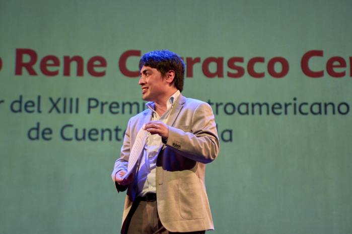 Alejandro Carrasco ha publicado cuentos en los diarios hondureños “La Tribuna” y “Contracorriente”. Alejandro Carrasco ha publicado cuentos en los diarios hondureños “La Tribuna” y “Contracorriente”.