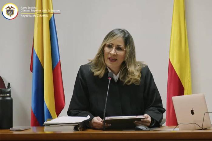 Captura de video del Complejo Judicial de Paloquemao que muestra a la jueza Sandra Heredia, durante una audiencia que se realiza este lunes en Bogotá (Colombia). Captura de video del Complejo Judicial de Paloquemao que muestra a la jueza Sandra Heredia, durante una audiencia que se realiza este lunes en Bogotá (Colombia).