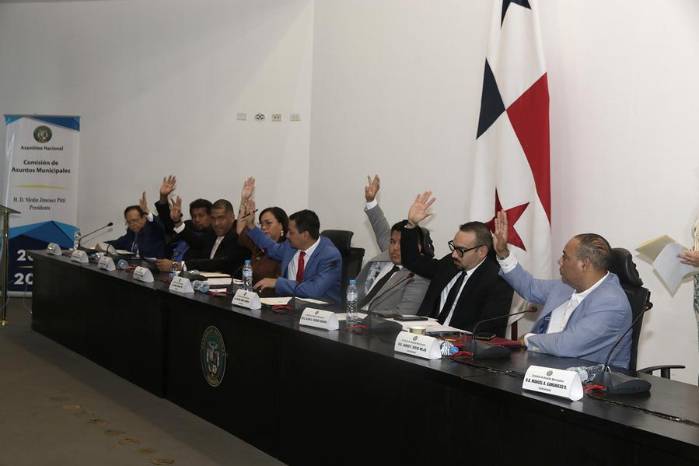 Subcomisión analizará proyecto de ley que reforma la Ley de Descentralización Subcomisión analizará proyecto de ley que reforma la Ley de Descentralización
