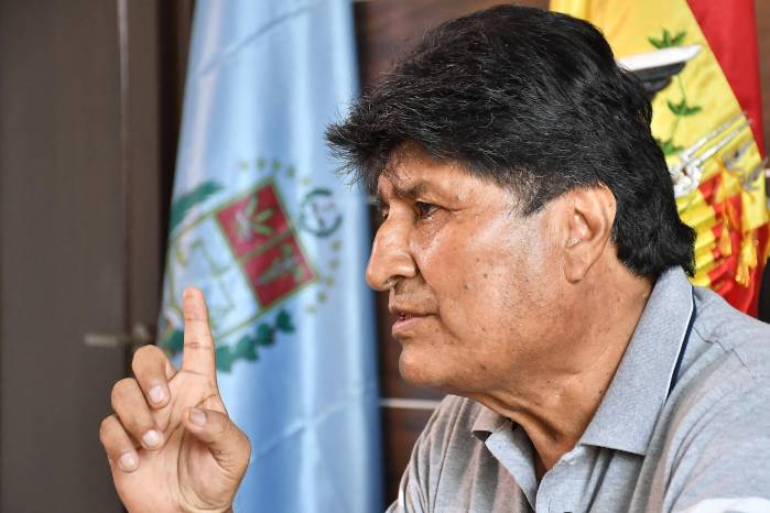 El expresidente Evo Morales (2006-2019) habla durante una entrevista con EFE este jueves, en Lauca Eñe. El expresidente Evo Morales (2006-2019) habla durante una entrevista con EFE este jueves, en Lauca Eñe.