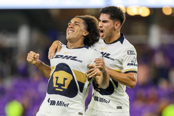 El panameño Adalberto Coco Carrasquilla fue la figura en el triunfo del Pumas. El panameño Adalberto Coco Carrasquilla fue la figura en el triunfo del Pumas.