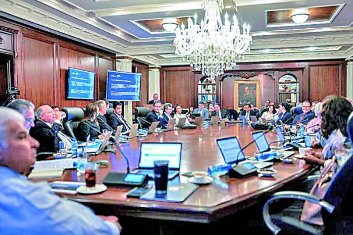 Aprueban $51 millones para Zona Libre de Combustible en Colón Aprueban $51 millones para Zona Libre de Combustible en Colón