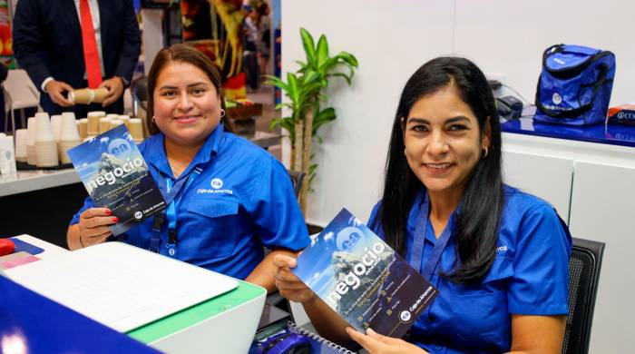 Colaboradoras de Caja de Ahorros, entidad bancaria panameña que destacó como la #1 en Panamá y la #2 en la región de ‘Los Mejores Lugares para Trabajar para Mujeres 2024’, del Great Place To Work. Colaboradoras de Caja de Ahorros, entidad bancaria panameña que destacó como la #1 en Panamá y la #2 en la región de ‘Los Mejores Lugares para Trabajar para Mujeres 2024’, del Great Place To Work.