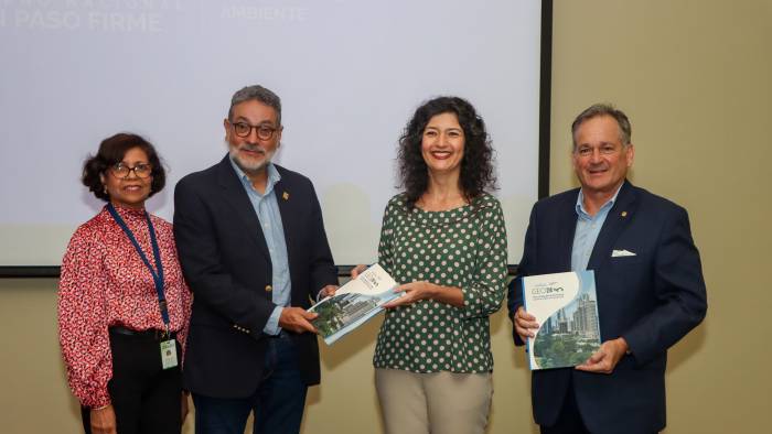 El documento fue recibido por autoridades ambientales como insumo estratégico para futuras decisiones sobre sostenibilidad. El documento fue recibido por autoridades ambientales como insumo estratégico para futuras decisiones sobre sostenibilidad.