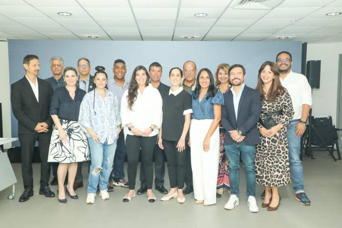 Este nuevo órgano busca promover la profesionalización del gremio, apoyar festivales y gestionar el Fondo Cine para impulsar la creación nacional. Este nuevo órgano busca promover la profesionalización del gremio, apoyar festivales y gestionar el Fondo Cine para impulsar la creación nacional.