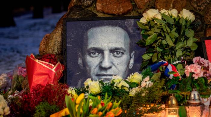 Taas su muerte, hubo una ola de manifestaciones en Rusia y otros países. Taas su muerte, hubo una ola de manifestaciones en Rusia y otros países.