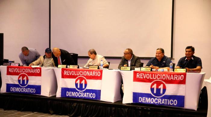CEN del PRD pone sus cargos a disposición para renovación en 2025 CEN del PRD pone sus cargos a disposición para renovación en 2025