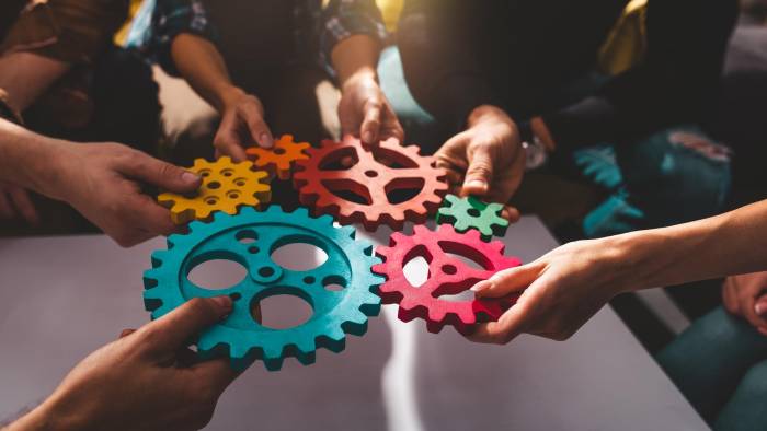 Para fomentar la inteligencia colectiva es importante promover un ambiente de confianza, respeto y colaboración. Para fomentar la inteligencia colectiva es importante promover un ambiente de confianza, respeto y colaboración.