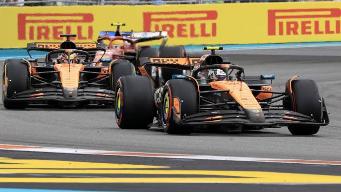 Los pilotos de la escudería de McLaren Oscar Piastri y Lando Norris. Los pilotos de la escudería de McLaren Oscar Piastri y Lando Norris.
