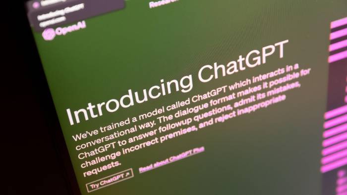 Fotografía de archivo de una pantalla con el sitio web ChatGPT de OpenAI. Fotografía de archivo de una pantalla con el sitio web ChatGPT de OpenAI.