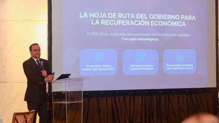 El ministro de Comercio e Industrias, Julio Moltó. El ministro de Comercio e Industrias, Julio Moltó.