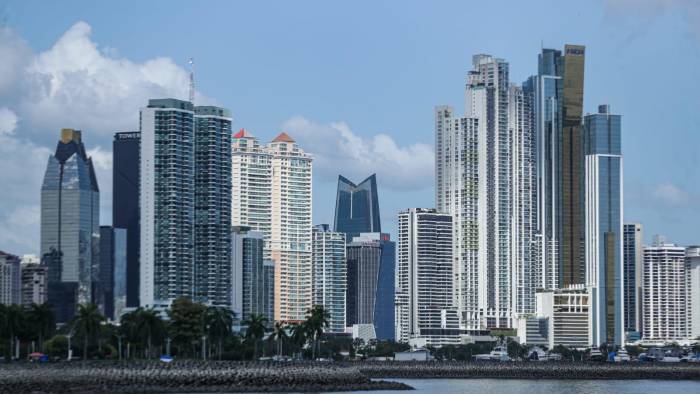 La actividad bursátil en Panamá juega un papel crucial en la economía al facilitar el acceso a financiamiento para empresas y proyectos. La actividad bursátil en Panamá juega un papel crucial en la economía al facilitar el acceso a financiamiento para empresas y proyectos.