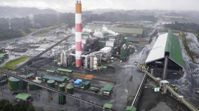 Vista de la mina a cielo abierto Cobre Panamá, una de las más grandes de Latinoamérica, pertenece a la Minera Panamá, filial de la empresa canadiense First Quantum Minerals, en Donoso, Panamá.