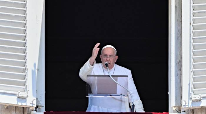 El papa ya hizo un llamamiento similar el pasado viernes, en su mensaje en motivo de los Juegos Olímpicos que envió al arzobispo metropolitano de París. El papa ya hizo un llamamiento similar el pasado viernes, en su mensaje en motivo de los Juegos Olímpicos que envió al arzobispo metropolitano de París.