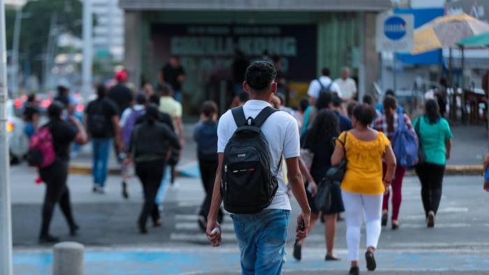 La percepción del desempleo también bajó en la última medición. La percepción del desempleo también bajó en la última medición.