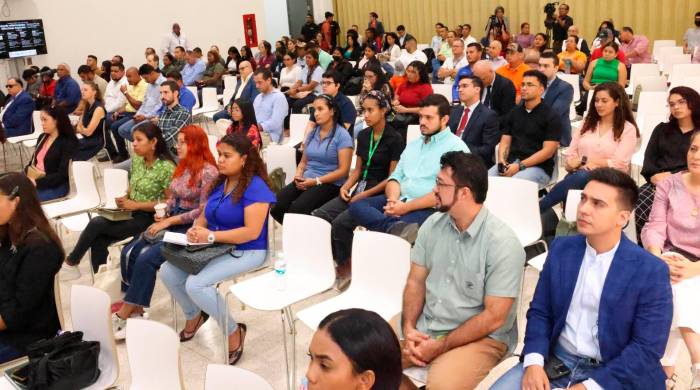La iniciativa Prezode incluirá a científicos y estudiantes panameños para la resolución de problemas científicos globales, incluyendo la zoonosis, a través del intercambio. La iniciativa Prezode incluirá a científicos y estudiantes panameños para la resolución de problemas científicos globales, incluyendo la zoonosis, a través del intercambio.