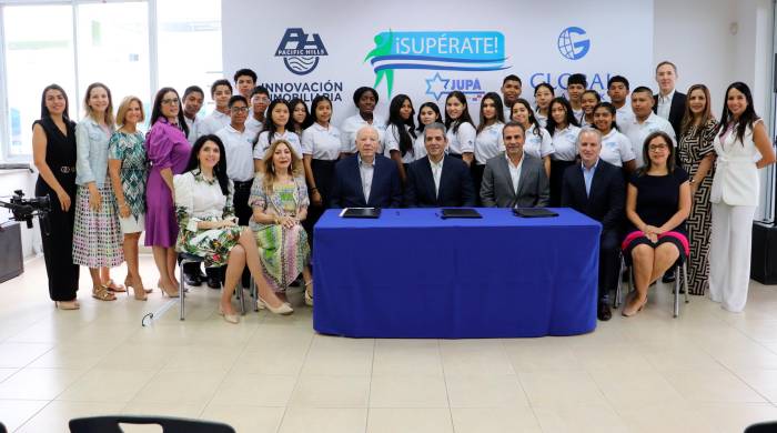 A partir de 2013 más de 377 jóvenes se han graduado del programa ¡Supérate! JUPÁ. A partir de 2013 más de 377 jóvenes se han graduado del programa ¡Supérate! JUPÁ.