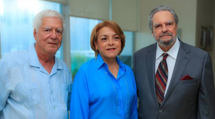 Ascanio Alemán Suárez, Dorita de Reyna y Rubén Reyna