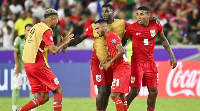 Jugadores de Panamá celebrando su victoria ante Bolivia. Jugadores de Panamá celebrando su victoria ante Bolivia.