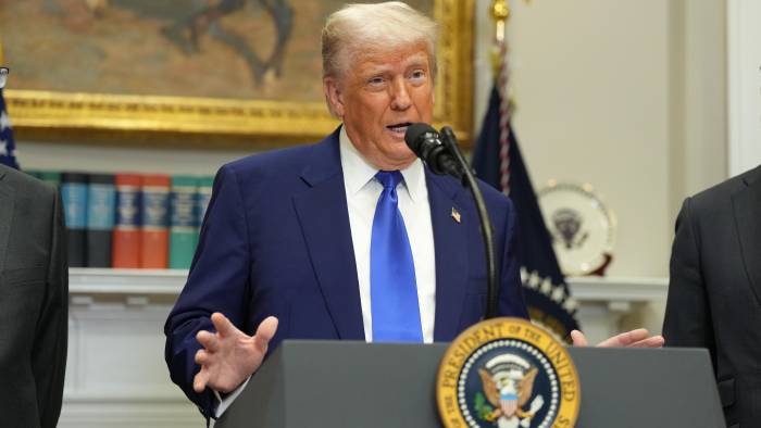 Fotografía de archivo del presidente de EE.UU., Donald J. Trump (C). Fotografía de archivo del presidente de EE.UU., Donald J. Trump (C).