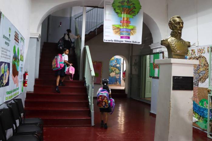 Estudiantes iniciaron el segundo trimestre de 2025. Estudiantes iniciaron el segundo trimestre de 2025.