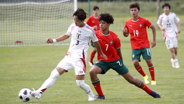 Cristiano Ronaldo Jr. (der.) de Portugal durante el partido frente a Japón. Cristiano Ronaldo Jr. (der.) de Portugal durante el partido frente a Japón.