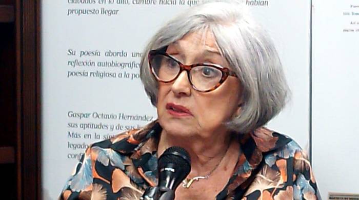Alondra Badano, dramaturga y catedrática en Literatura. Alondra Badano, dramaturga y catedrática en Literatura.