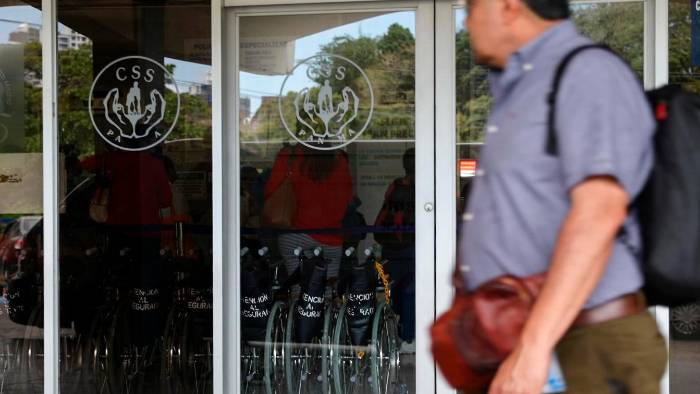 La salud, las pensiones y la protección social requieren una mirada que combine la eficiencia con la empatía, el conocimiento con la escucha activa, y el deber legal con el sentido ético. La salud, las pensiones y la protección social requieren una mirada que combine la eficiencia con la empatía, el conocimiento con la escucha activa, y el deber legal con el sentido ético.