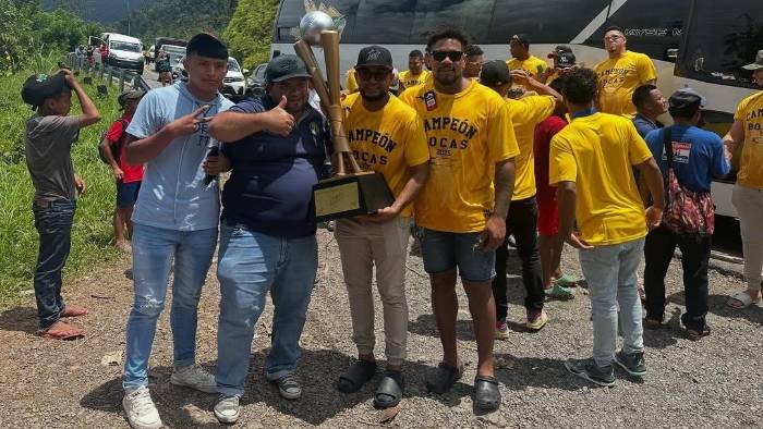 El equipo de béisbol de Bocas del Toro llegó ayer a la provincia. El equipo de béisbol de Bocas del Toro llegó ayer a la provincia.