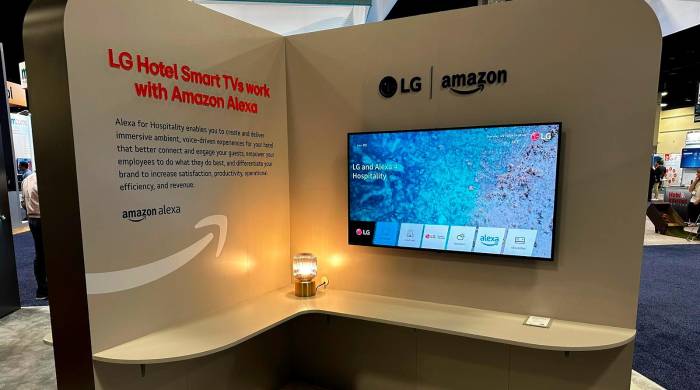 TV LG Hotel con Google Cast y Airplay, robots CLOi, pantallas DVLED y cargadores EV presentados en Hitec 2024 TV LG Hotel con Google Cast y Airplay, robots CLOi, pantallas DVLED y cargadores EV presentados en Hitec 2024