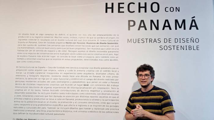 Eduardo Izaguirre es el curador de “Hecho con Panamá”, una muestra que está abierta al público hasta el 26 de abril en la Casa del Soldado. Eduardo Izaguirre es el curador de “Hecho con Panamá”, una muestra que está abierta al público hasta el 26 de abril en la Casa del Soldado.