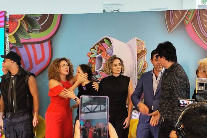 Erika Ender junto a la ministra de Cultura, Maruja Herrera en el lanzamiento de los Premios Juventud Erika Ender junto a la ministra de Cultura, Maruja Herrera en el lanzamiento de los Premios Juventud