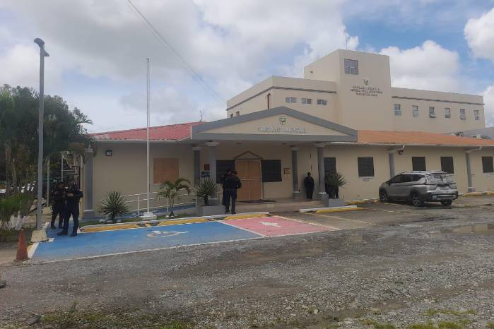 Smith enfrenta varias denuncias una de ellas es por presunta apología del delito Smith enfrenta varias denuncias una de ellas es por presunta apología del delito