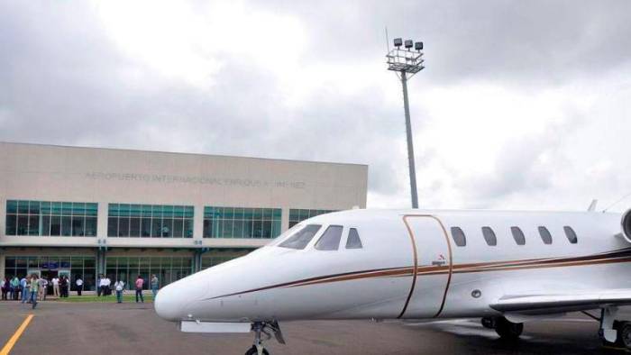 Foto de archivo del aeropuerto Enrique A. Jiménez, en Colón durante su reinaguración en 2013. Foto de archivo del aeropuerto Enrique A. Jiménez, en Colón durante su reinaguración en 2013.
