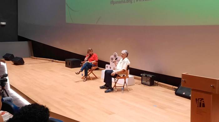Durante el conversatorio, Nava contó sobre las dificultades de llevar ‘El norte’ al cine. Durante el conversatorio, Nava contó sobre las dificultades de llevar ‘El norte’ al cine.