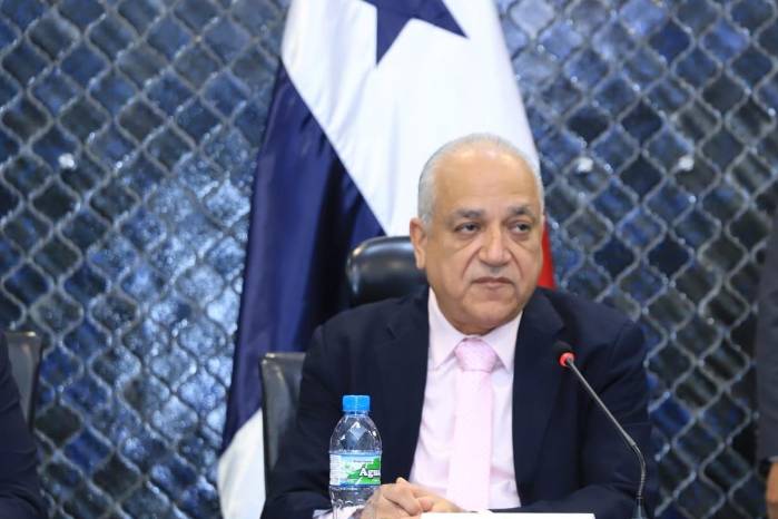 El diputado Luis Eduardo Camacho, presidente de la Comisión de Gobierno de la Asamblea Nacional El diputado Luis Eduardo Camacho, presidente de la Comisión de Gobierno de la Asamblea Nacional
