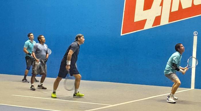El certamen continúa con la convocatoria local para el torneo internacional de frontenis de 20 metros. El certamen continúa con la convocatoria local para el torneo internacional de frontenis de 20 metros.
