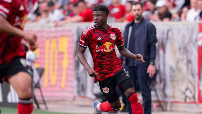 El futbolista panameño, Omar Valencia durante un partido con el New York Red Bulls. El futbolista panameño, Omar Valencia durante un partido con el New York Red Bulls.