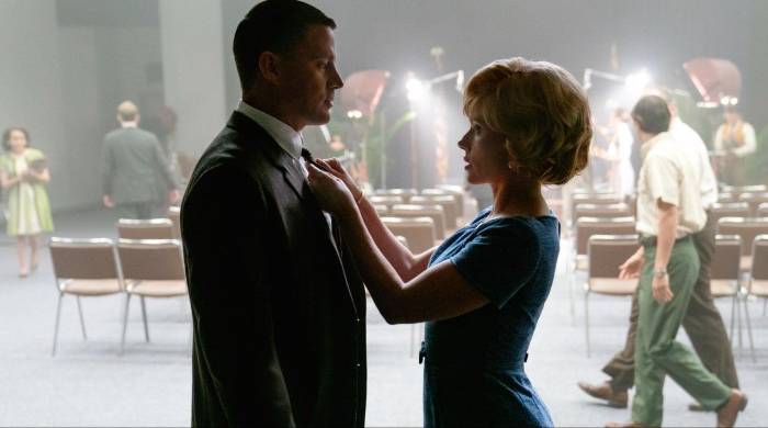 Johansson y Tatum toman la ardua tarea de interesarnos en su romance y el Apolo 11 en 1969. Johansson y Tatum toman la ardua tarea de interesarnos en su romance y el Apolo 11 en 1969.