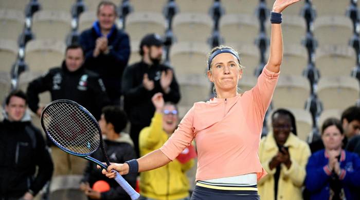 La tenista bielorrusa Victoria Azarenka celebra su victoria ante la argentina Nadia Podoroska en Roland Garros. La tenista bielorrusa Victoria Azarenka celebra su victoria ante la argentina Nadia Podoroska en Roland Garros.