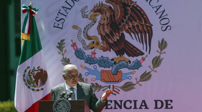 El presidente de México, Andrés Manuel López Obrador, habla durante la ceremonia por el 86 Aniversario de la Expropiación Petrolera, este lunes en Ciudad de México. El presidente de México, Andrés Manuel López Obrador, habla durante la ceremonia por el 86 Aniversario de la Expropiación Petrolera, este lunes en Ciudad de México.
