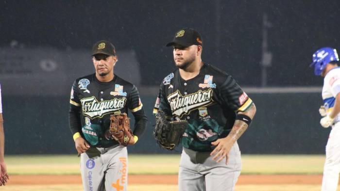 Gerald Chin (Izq.) y Abraham Rodríguez fueron piezas claves en la coronación bocatoreña. Gerald Chin (Izq.) y Abraham Rodríguez fueron piezas claves en la coronación bocatoreña.