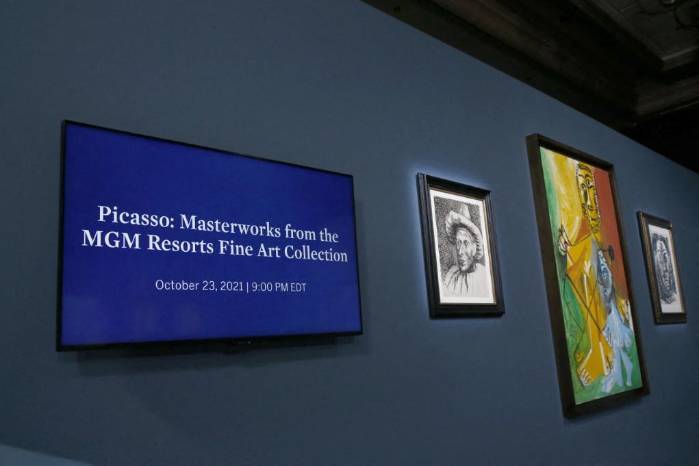 Las obras “Pierrot”, “Homme et enfant” y “Tete d’homme” de Pablo Picasso se exhiben durante una subasta. Las obras “Pierrot”, “Homme et enfant” y “Tete d’homme” de Pablo Picasso se exhiben durante una subasta.