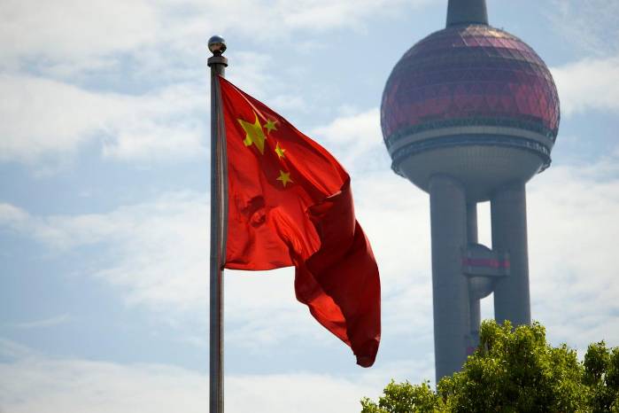 China alega que las medidas en cuestión parecen ser ‘incompatibles’ con el artículo VI del Acuerdo General sobre Aranceles Aduaneros y Comercio de 1994 y disposiciones del Acuerdo sobre Subvenciones y Medidas Compensatorias de la OMC. China alega que las medidas en cuestión parecen ser ‘incompatibles’ con el artículo VI del Acuerdo General sobre Aranceles Aduaneros y Comercio de 1994 y disposiciones del Acuerdo sobre Subvenciones y Medidas Compensatorias de la OMC.