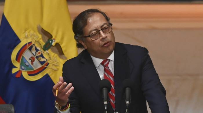 Fotografía de archivo en la que se registró al presidente de Colombia, Gustavo Petro, durante un discurso, en Bogotá, Colombia. Fotografía de archivo en la que se registró al presidente de Colombia, Gustavo Petro, durante un discurso, en Bogotá, Colombia.