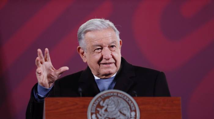 El presidente de México, Andrés Manuel López Obrador, habla hoy durante su conferencia matutina en Palacio Nacional, en Ciudad de México (México). El presidente de México, Andrés Manuel López Obrador, habla hoy durante su conferencia matutina en Palacio Nacional, en Ciudad de México (México).