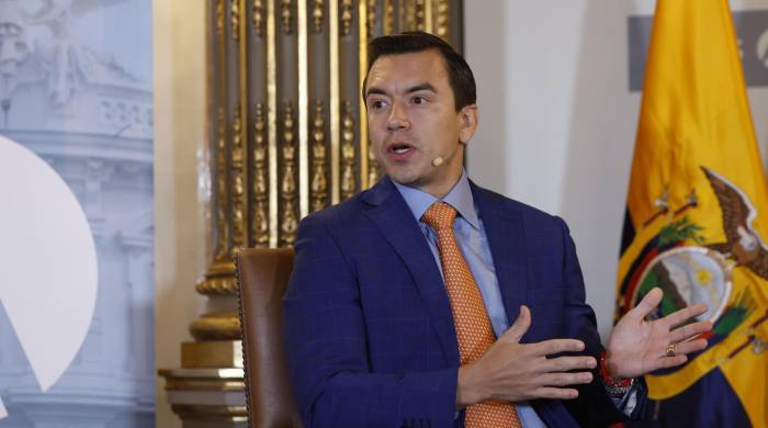 Noboa declaró el estado de excepción por 60 días en las provincias costeras de Guayas (cuya capital es Guayaquil), Santa Elena, Manabí, El Oro y Los Ríos. Noboa declaró el estado de excepción por 60 días en las provincias costeras de Guayas (cuya capital es Guayaquil), Santa Elena, Manabí, El Oro y Los Ríos.