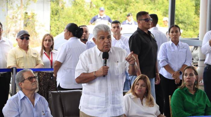 Durante su visita a la provincia de Chiriquí, el presidente José Raúl Mulino participó en diversas actividades. Durante su visita a la provincia de Chiriquí, el presidente José Raúl Mulino participó en diversas actividades.