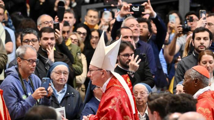 Cardenal Pietro Parolín. Cardenal Pietro Parolín.