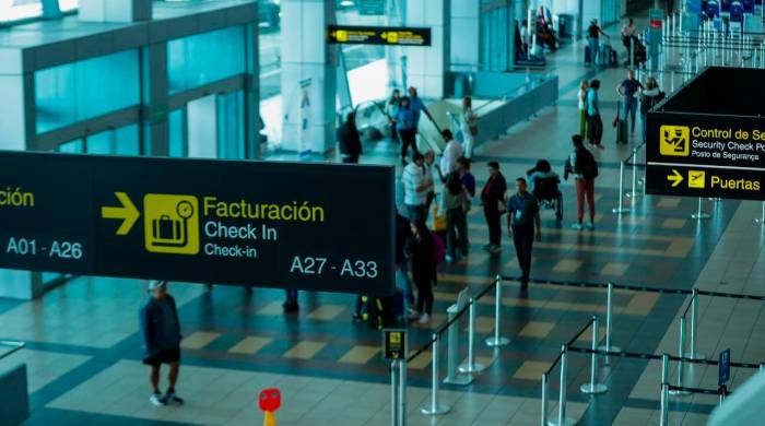 El Aeropuerto Internacional de Tocumen, de enero a junio de 2024, registró un total de 311,624 pasajeros hacia Venezuela. El Aeropuerto Internacional de Tocumen, de enero a junio de 2024, registró un total de 311,624 pasajeros hacia Venezuela.